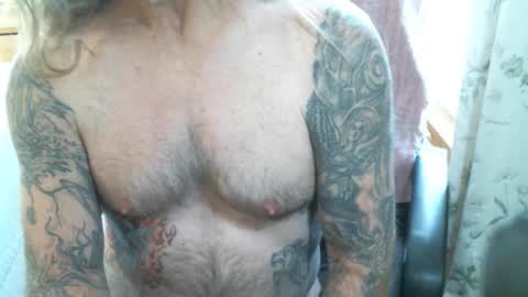 perkymalenipples online show from December 13, 7:53 pm