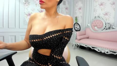 PERLA online show from December 19, 1:28 am