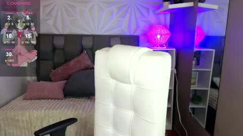  PERLA online show from June 9, 3:56 pm