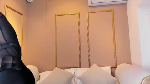 PerlaPreciosa online show from September 23, 3:42 am