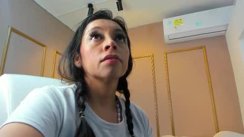 PerlaPreciosa online show from November 16, 3:56 am