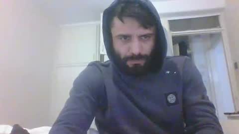 Snapshot of persianprince_13 chatting on March 10, 11:21 am persianprince_13 online show from March 10, 11:21 am