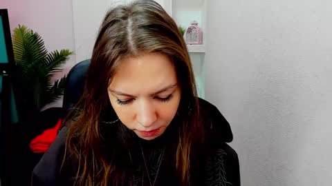 horror flying on the wings of the night.... online show from January 24, 5:42 am