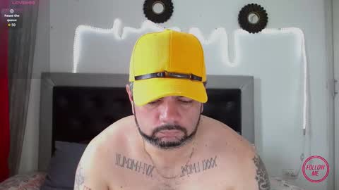 Carlos online show from October 21, 3:57 pm