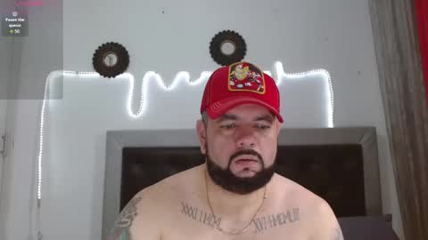 Carlos online show from November 16, 4:12 pm