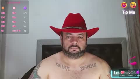 Snapshot of perverseveteranmanxxx chatting on June 11, 4:43 am Carlos online show from June 11, 4:43 am