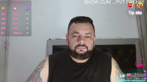 Snapshot of perverseveteranmanxxx chatting on June 23, 5:05 am Carlos online show from June 23, 5:05 am