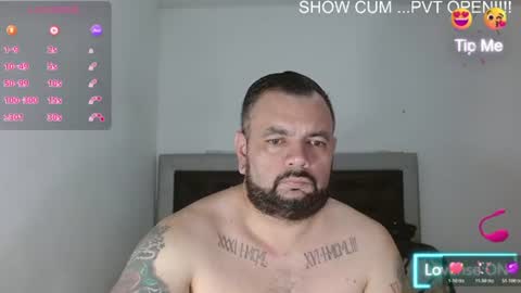 Snapshot of perverseveteranmanxxx chatting on July 4, 3:24 am Carlos online show from July 4, 3:24 am