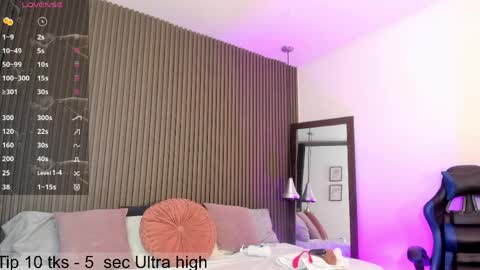 Lizza online show from May 13, 11:29 am