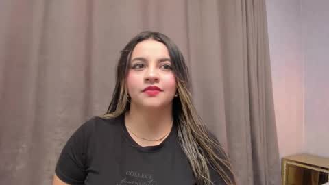 LAURA  online show from December 19, 11:07 am