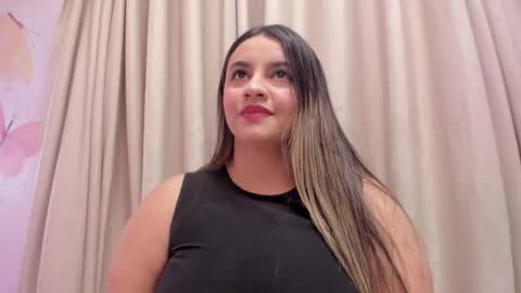 LAURA  online show from January 8, 11:10 am
