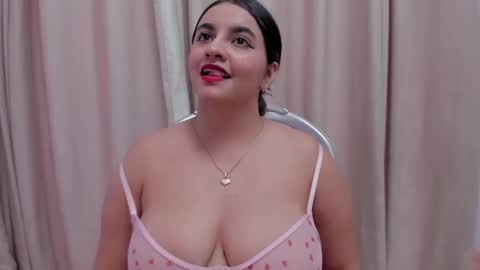 LAURA  online show from January 9, 2:40 pm