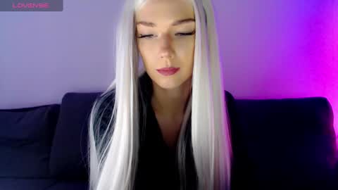 Isabella online show from December 11, 10:14 am