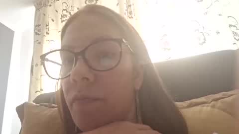 Lisa -  online show from December 20, 10:49 am