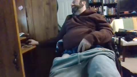 peter40770 online show from February 11, 4:17 am