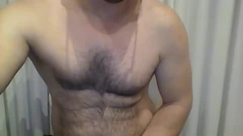 Snapshot of peter_7776 chatting on June 7, 9:57 am peter online show from June 7, 9:57 am