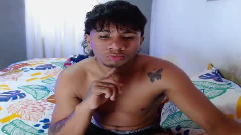 Snapshot of peter_king_ chatting on September 22, 1:35 pm peter online show from September 22, 1:35 pm