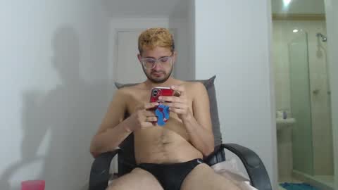 FELIPE online show from December 6, 11:44 am