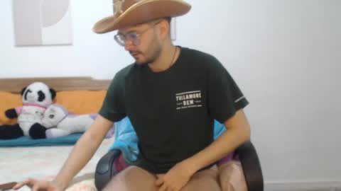 FELIPE online show from October 10, 11:09 am