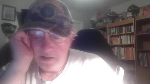 peterinohio57 online show from September 11, 1:49 am