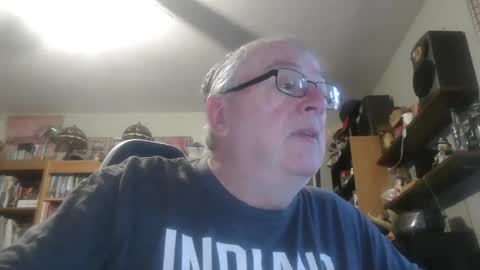 Snapshot of peterinohio57 chatting on July 23, 10:57 am peterinohio57 online show from July 23, 10:57 am