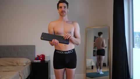 Snapshot of peterparkerrxox chatting on January 6, 9:11 pm Peter Parker online show from January 6, 9:11 pm