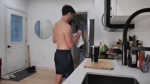 Snapshot of peterparkerrxox chatting on November 9, 9:35 pm Peter Parker online show from November 9, 9:35 pm