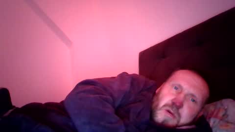 jelle online show from March 30, 10:05 am