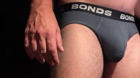 Snapshot of peterr86971 chatting on January 14, 1:06 pm peterr86971 online show from January 14, 1:06 pm