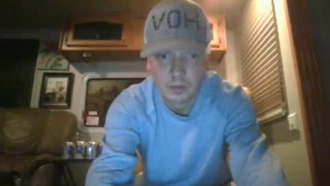 peterschwarz1981 online show from December 15, 4:17 am