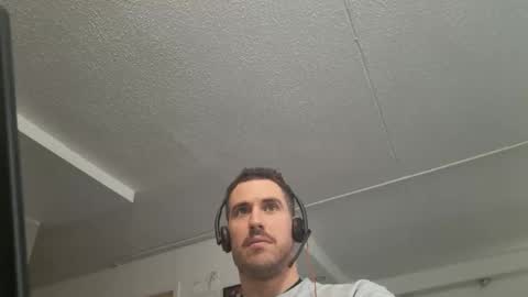 Snapshot of peterskinny24 chatting on November 5, 6:52 pm ttps VF8L9ABFMref wl share online show from November 5, 6:52 pm