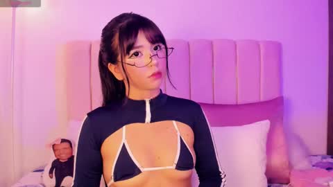 Im Rosse but u can call me Rossie or Rosita . online show from September 27, 1:21 am