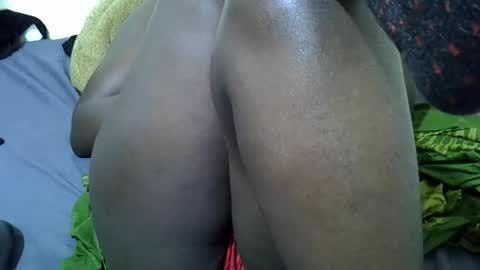 Snapshot of petite234 chatting on November 21, 6:01 am petite234 online show from November 21, 6:01 am