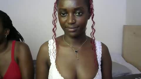 Snapshot of petite_asshley1 chatting on December 15, 9:02 am Ashley online show from December 15, 9:02 am