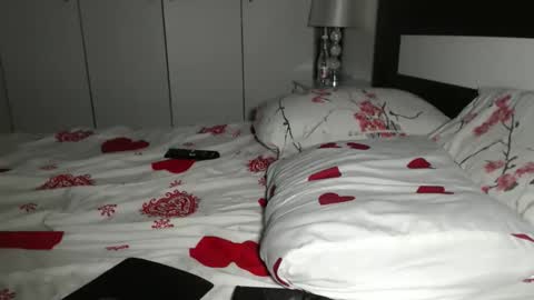 petite_danielle online show from September 10, 1:27 am