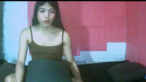 Snapshot of petite_jzee chatting on December 25, 3:50 am jzee online show from December 25, 3:50 am