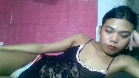 Snapshot of petite_jzee chatting on September 10, 5:24 pm jzee online show from September 10, 5:24 pm