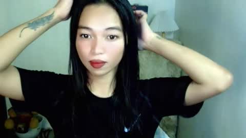 petite_mary69 online show from April 4, 5:49 am