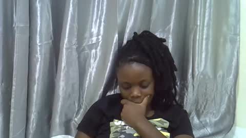 petite_melan online show from October 29, 3:36 pm