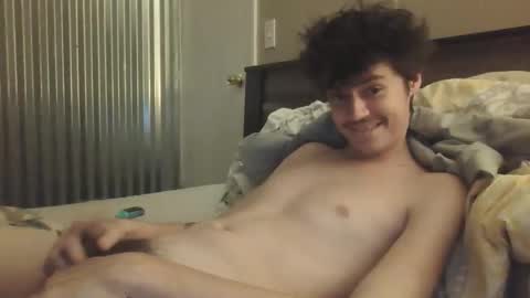 Snapshot of petitebitchfucks chatting on October 12, 11:42 am petitebitchfucks online show from October 12, 11:42 am