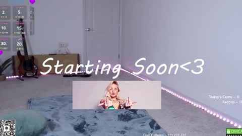 PiperAvery online show from February 4, 7:44 pm