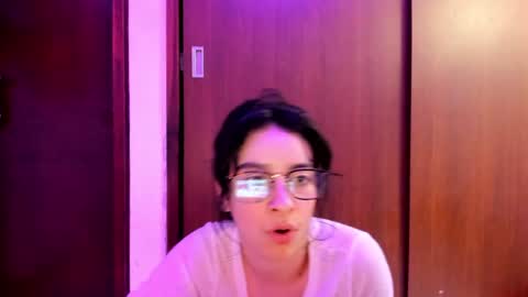 Lunna online show from February 3, 4:14 am