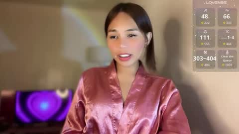 Snapshot of petitegirlx69 chatting on June 7, 5:38 pm miss lisa online show from June 7, 5:38 pm