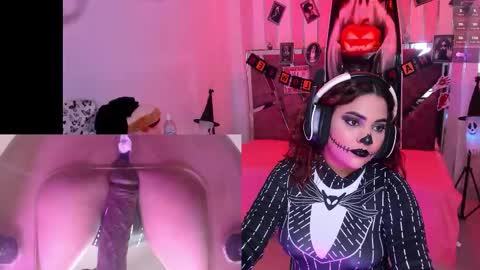 Sofia online show from October 19, 7:47 pm