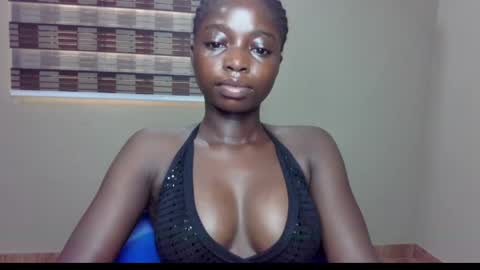 Snapshot of petitexxebony chatting on May 28, 3:09 pm petitexxebony online show from May 28, 3:09 pm