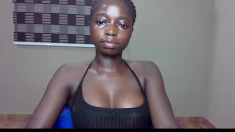 Snapshot of petitexxebony chatting on May 30, 5:32 pm petitexxebony online show from May 30, 5:32 pm
