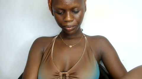 Snapshot of petitgirl88 chatting on July 28, 10:09 pm petitgirl88 online show from July 28, 10:09 pm