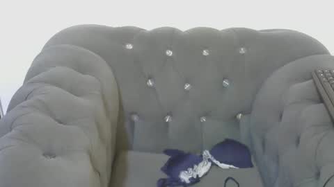 petitpearl online show from February 14, 6:56 am