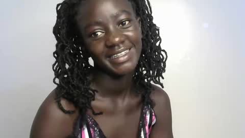 petitte_gyaal online show from October 19, 4:18 pm