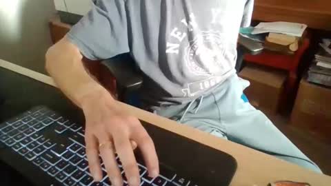 petitwilly online show from November 13, 10:58 am